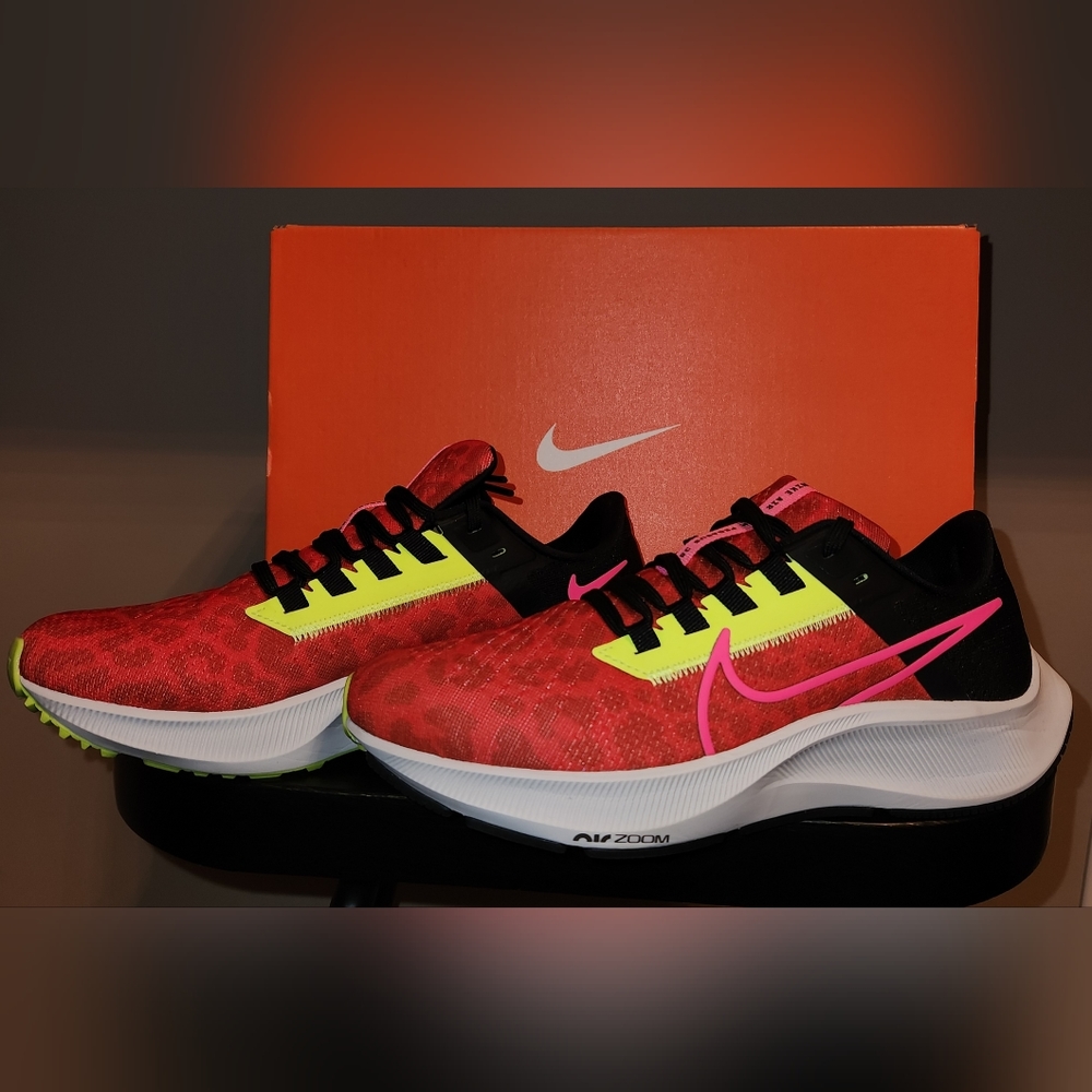 Nike Air Zoom Pegasus 38 Sz 6.5